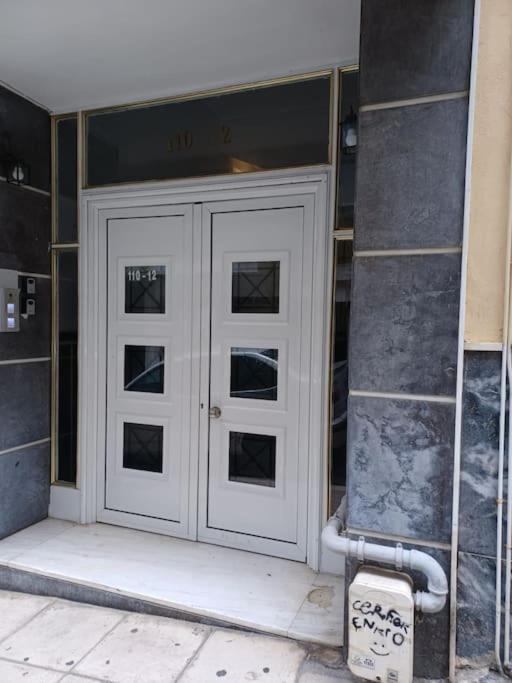 Marina Zeas Bella Vista Daire Pire Dış mekan fotoğraf